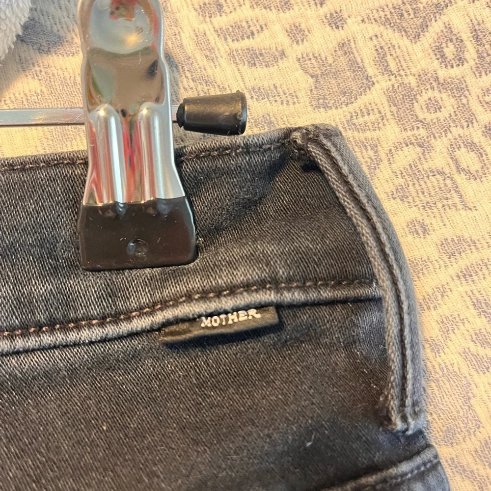 MOTHER Black Jeans. Mother Insider Coin Fray - Picture 7 of 10